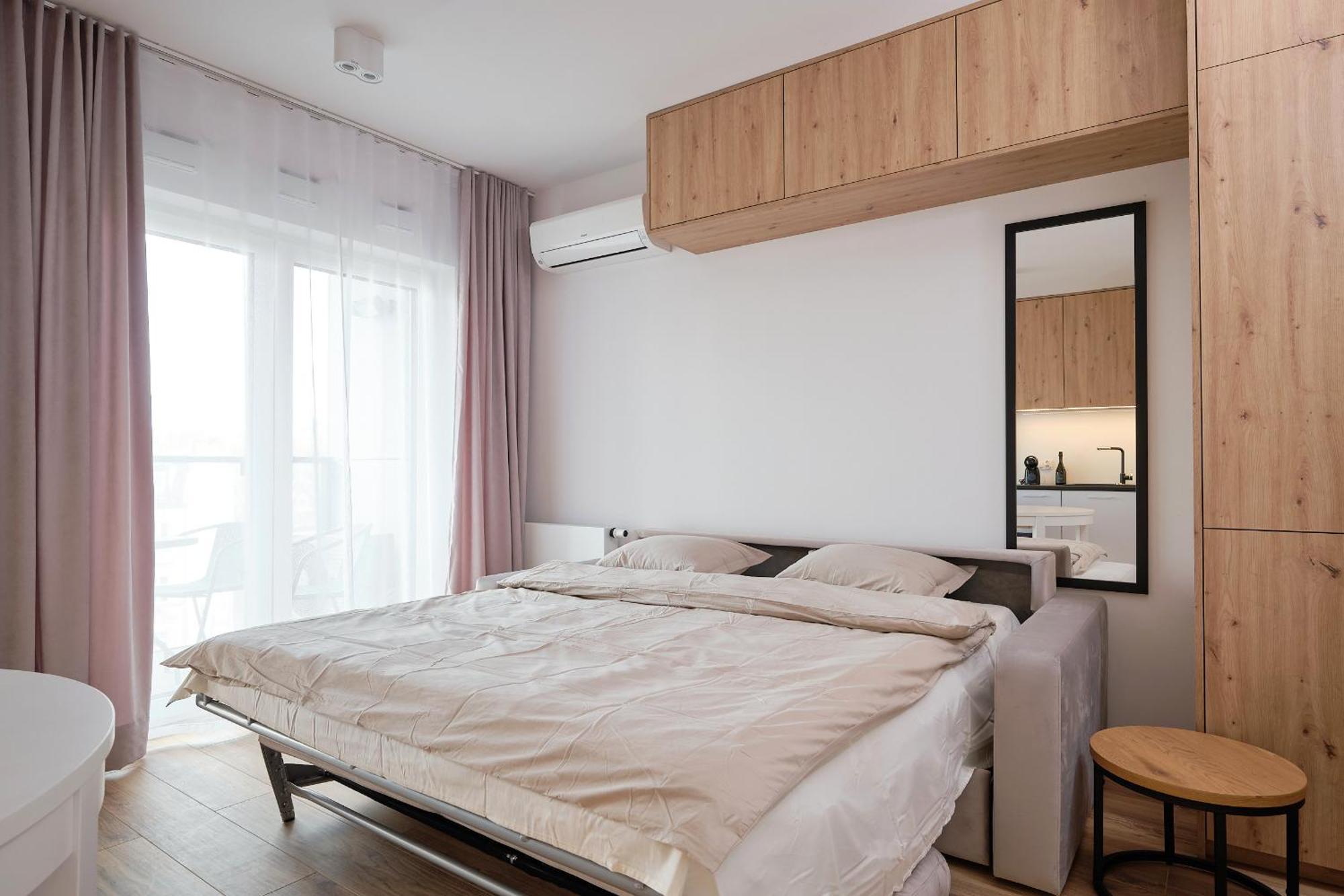 Nad Rzeka 72, Rynek 500 M Апартаменти *